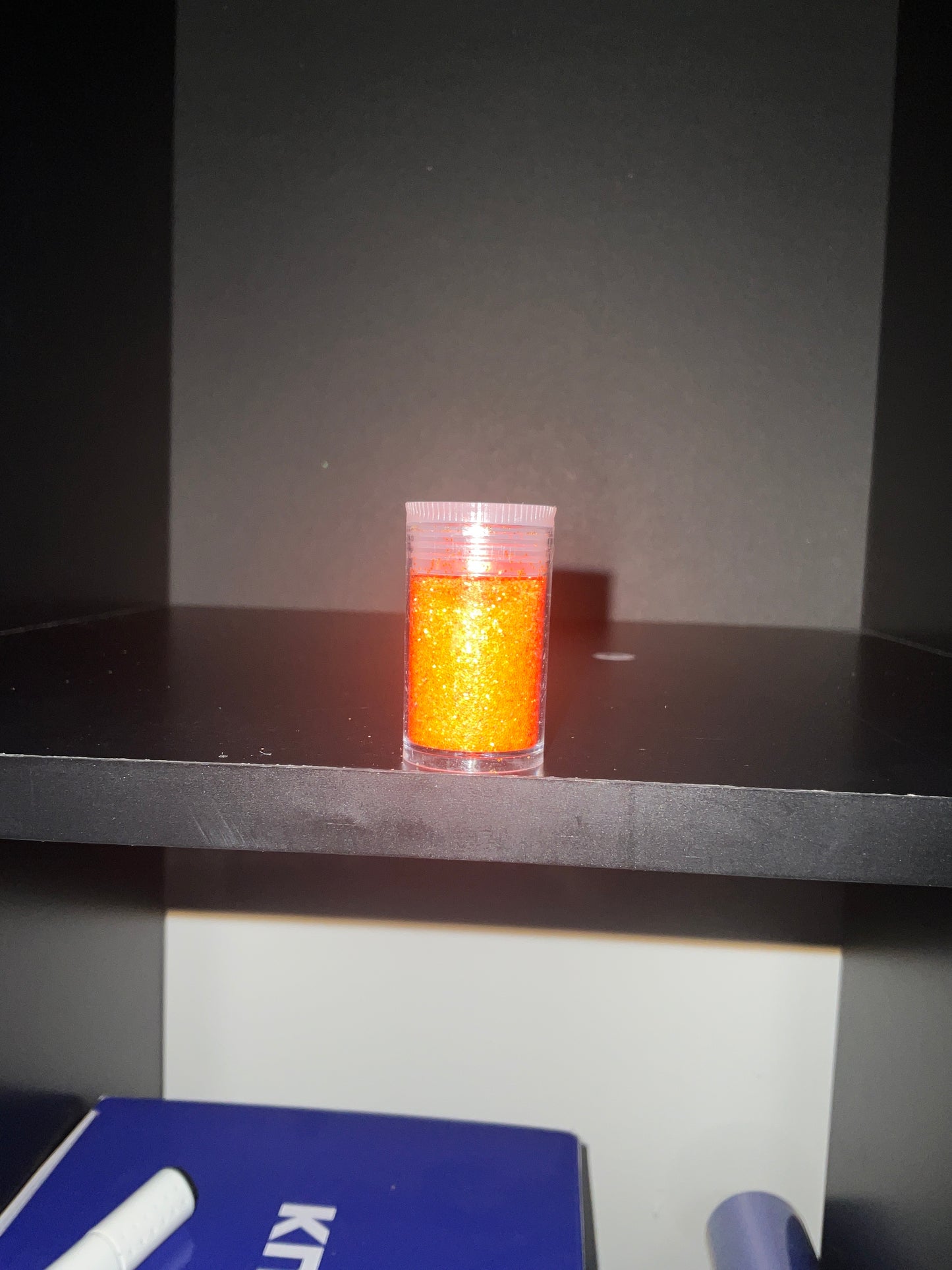 Extra fine orange glitter